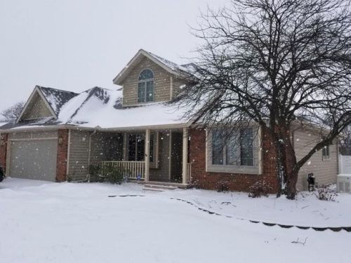 1445 James Dr, Celina, OH 45822-9482