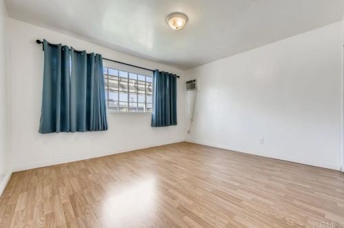 6543 Estelle St, San Diego CA  92115-5621 exterior