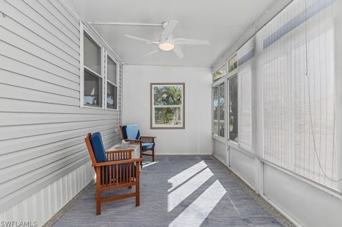 4794 Sandpiper Dr, Saint James City FL  33956-2833 exterior