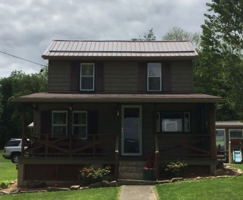 238 Akes Hill Ln, Ganister, PA 16693-7733