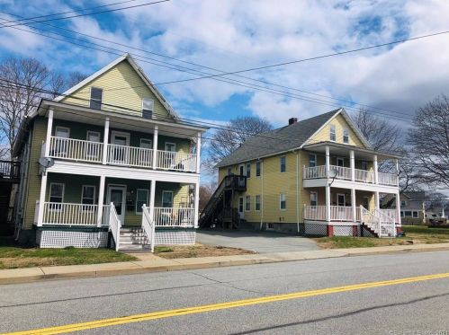 48 Forest St, Groton, CT 06340-4957