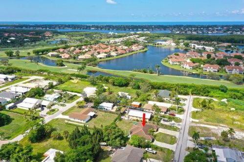 2596 Storter Ave, Naples, FL 34112-6339