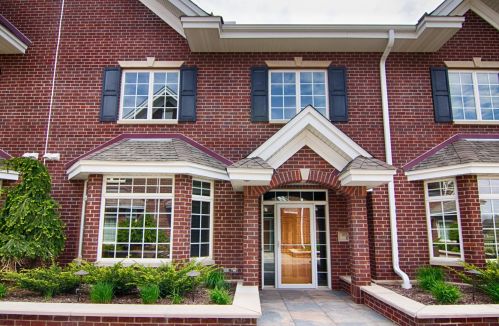 10825 Falling Water Ln, Saint Paul, MN 55129-5274