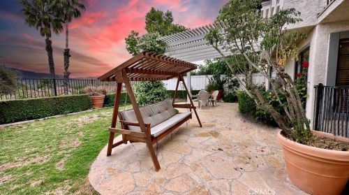 854 Congressional Rd, Simi Valley CA 93065-6613 exterior