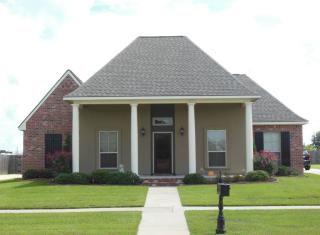 6642 Lakeridge Dr, Zachary, LA 70791-7455