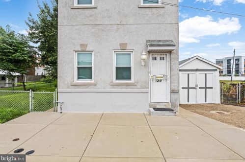 3229 22nd St, Philadelphia PA  19145-5619 exterior