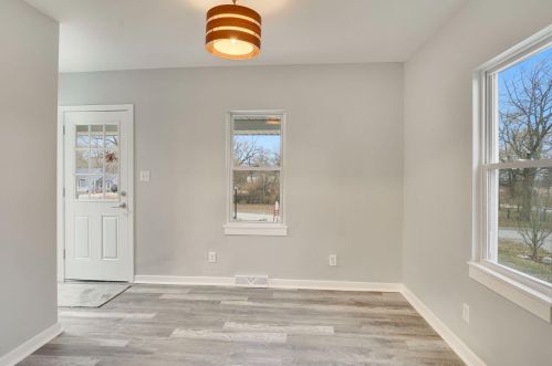 3309 New Mexico St, Gary, IN 46405-3131