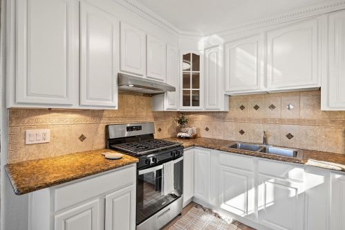 115 Hemlock Ave, Sunnyvale CA  exterior