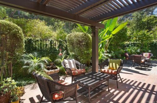 2957 Corte Portofino, Newport Beach, CA 92660-3245