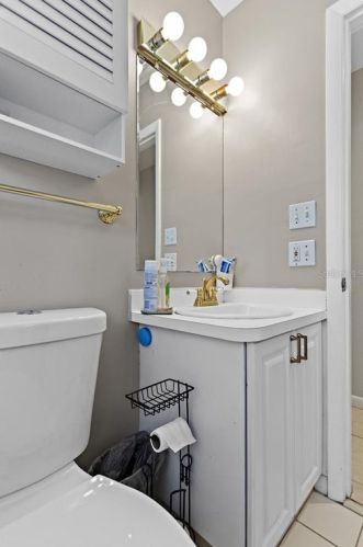6534 18th Way, Saint Petersburg FL  33702-7146 exterior