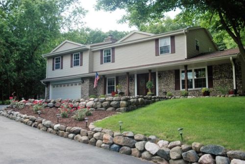 1032 Criglas Rd, Wales, WI 53183-9782