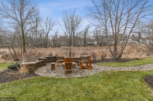 1306 16th Ave, Columbus MN  55025 exterior