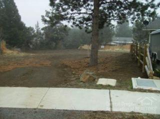 20615 Independence Way, Bend OR  97701-8522 exterior