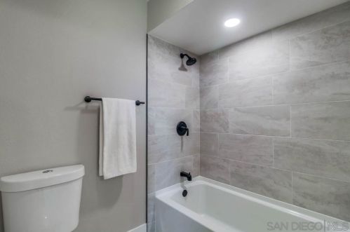 3104 Orleans, San Diego CA  92110-5947 exterior