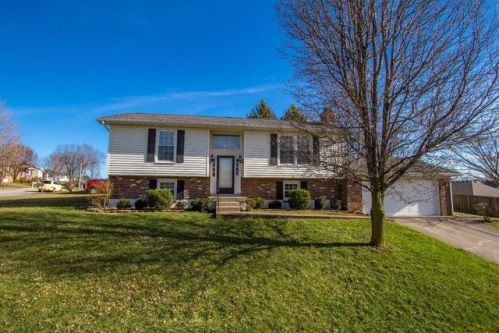 4029 Elora Ln, Lexington, KY 40515-4646