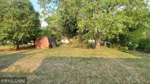 3808 Douglas Dr, Minneapolis MN  55422-1933 exterior