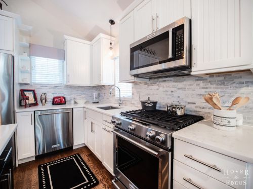 1730 Cottage Dr, Lake Geneva WI  53147-4851 exterior