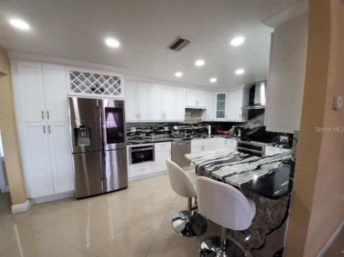 4051 Benson Ave, Saint Petersburg FL  exterior