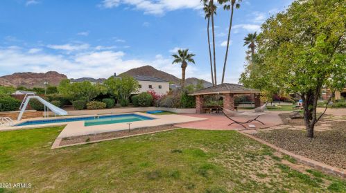 4950 Exeter Blvd, Phoenix AZ  85018-2943 exterior