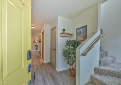 3138 Lake Dr, Marina, CA 93933-2822