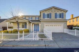 2355 Fairview Pl, Fairfield, CA 94534-8631