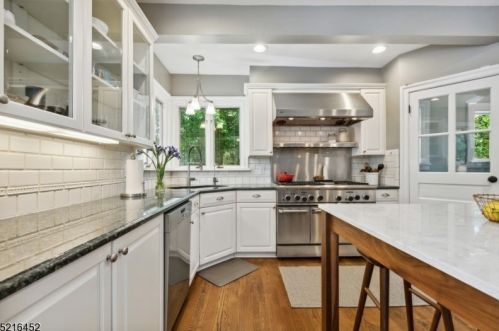 158 Lorraine Ave, Montclair NJ  07043-1913 exterior