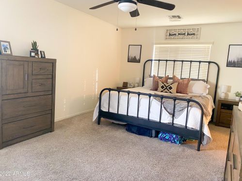 84 Palomino Dr, Gilbert AZ  85296-2846 exterior