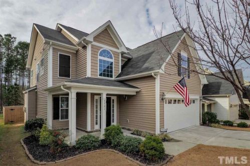 4731 Smarty Jones Dr, Knightdale, NC 27545-7454