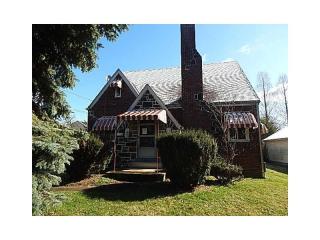 1028 4th St, Canonsburg, PA 15317-1910