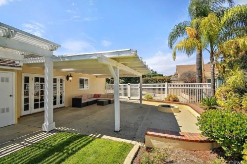 1918 College Vista Ave, Walnut CA  91789-1004 exterior