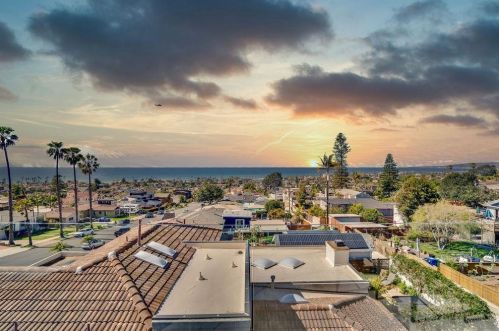 4410 Adair St, San Diego CA  92107-3802 exterior