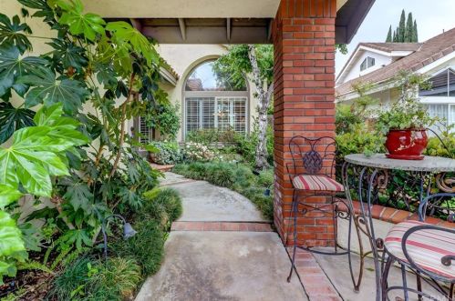 8148 Timberland Ave, Orange, CA 92869-5637