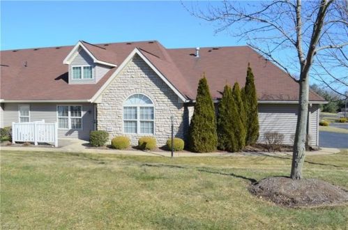 2615 Barnstone Ave, Canton, OH 44706-2279
