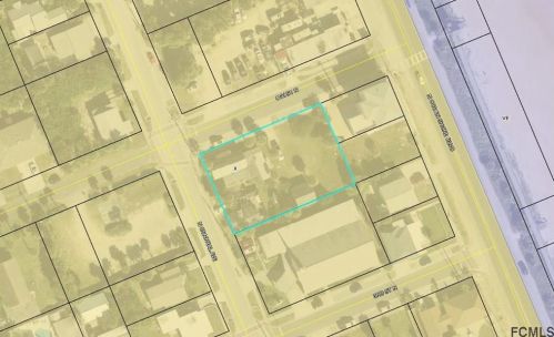 115 4th St, Flagler Beach, FL 32136-3302