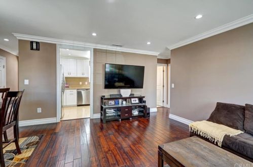 14416 Purche Ave, Gardena, CA 90249-3212