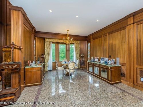 102 Valesi Dr, Morganville, NJ 07751-1067