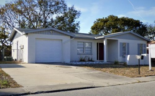 9141 Dresden Ln, Port Richey, FL 34668-5114