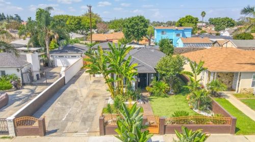 10891 Hulme Ave, Lynwood CA  90262-2231 exterior