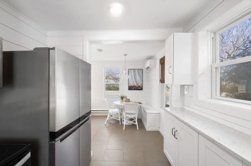 836 Point Judith Rd, South Kingstown RI  02882-5174 exterior
