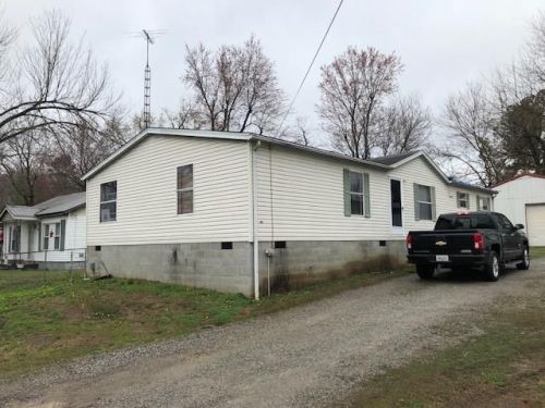 340 Daniel St, Island, KY 42350-2147