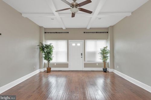 71 Center St, Norristown, PA 19405-1754