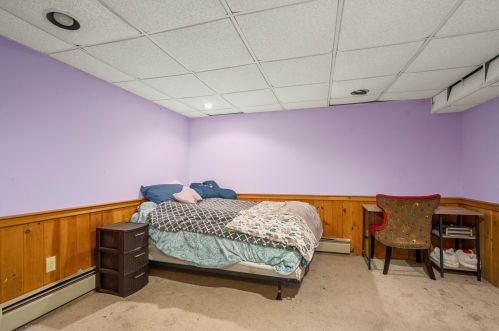 10 Lorri Rd, Derry NH  03038-4112 exterior