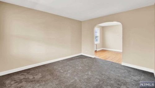 369 7th St, Paterson NJ  07508-2125 exterior