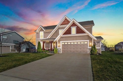 5006 Keefer Ln, Darbydale, OH 43123-7934