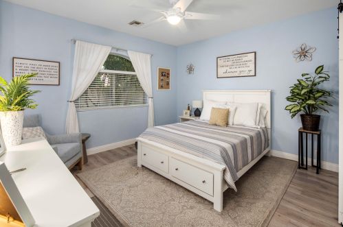 8691 Davenport Dr, Scottsdale AZ 85260-4377 exterior