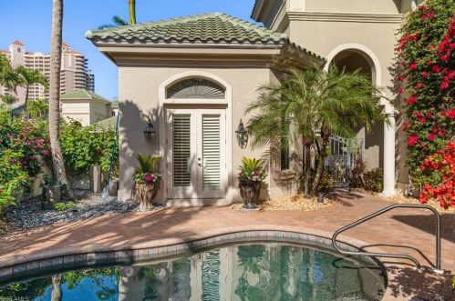 26435 Brick Ln, Bonita Springs, FL 34134-5627