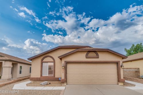 9125 Lippia St, Tucson, AZ 85747-5399