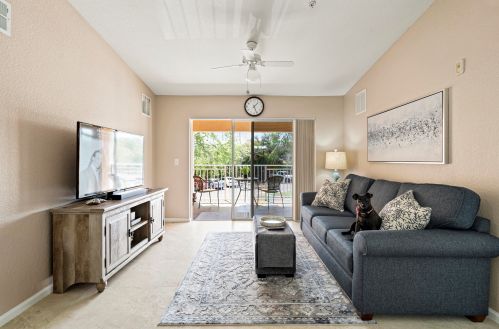 181 Palm Dr, Fort Pierce, FL 34986-1900