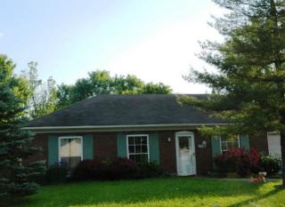 829 Georgian Ave, Sellersburg, IN 47172-1024