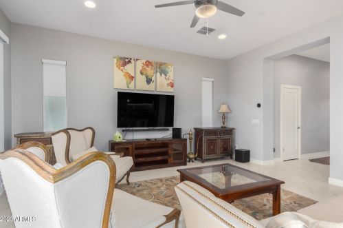 1561 69th Pl, Scottsdale AZ  85257 exterior